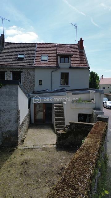 Maison de ville - 73 m² - 4 pièces