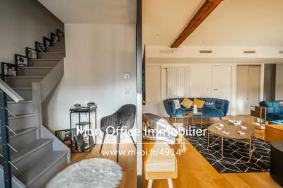 Appartement - 139 m² - 5 pièces
