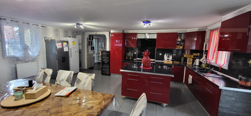 Maison - 131 m² - 5 pièces