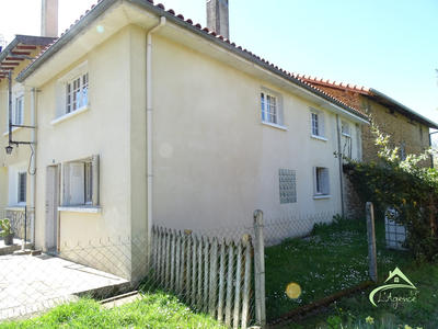 Maison ancienne - 95 m² - 5 pièces