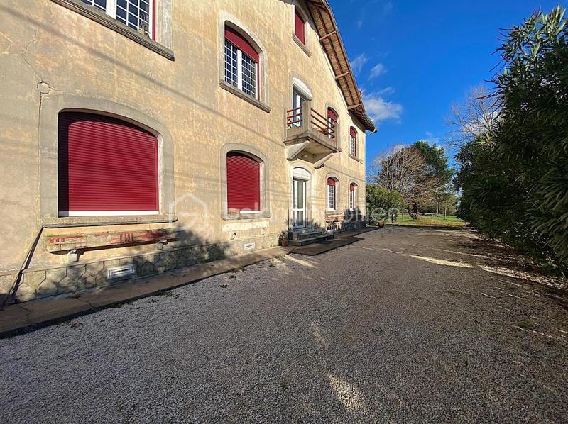 Château - 462 m² - 20 pièces