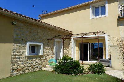 Maison - 102 m² - 3 pièces