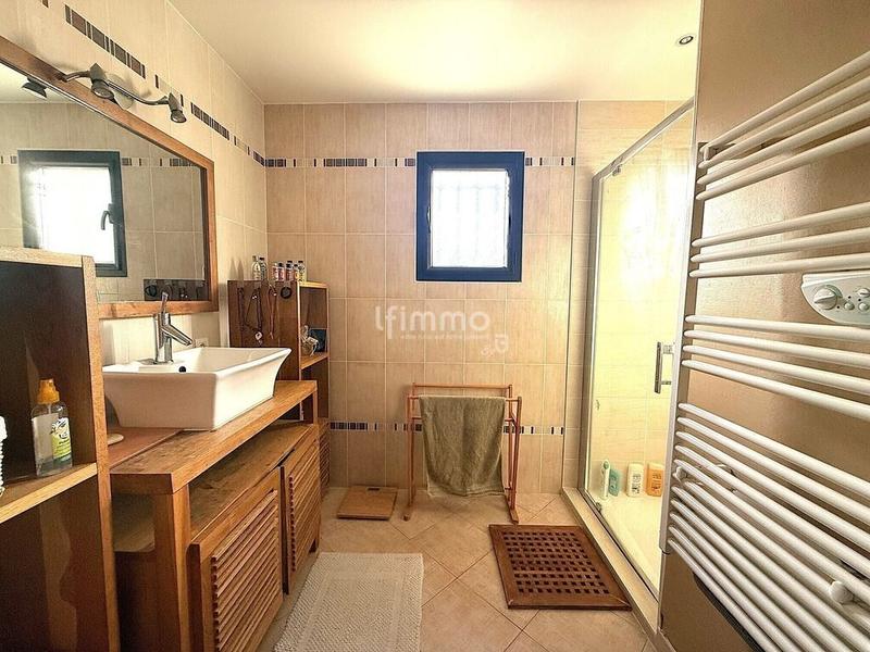 Maison - 145 m² - 6 pièces