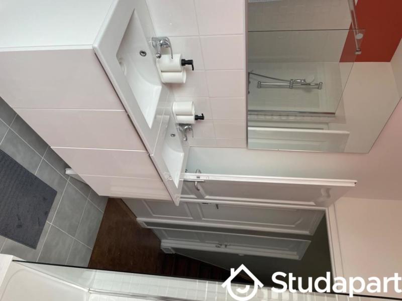 Chambre - 13 m² - 1 pièce