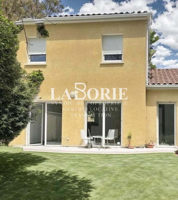 Maison - 108 m² - 5 pièces