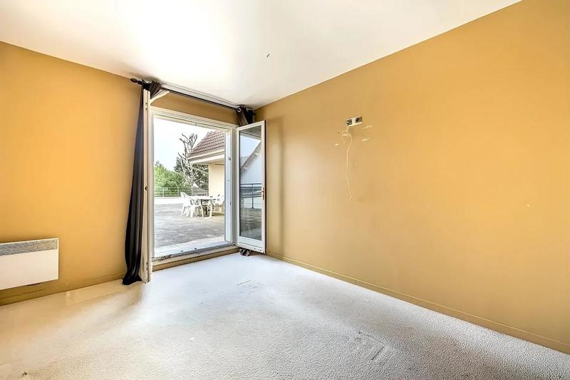 Appartement - 163 m² - 6 pièces