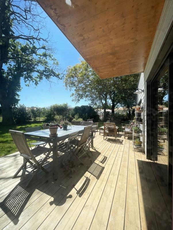 Maison - 165 m² - 8 pièces