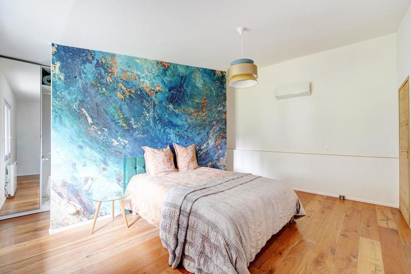 Maison - 270 m² - 8 pièces