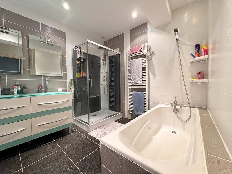 Maison - 150 m² - 4 pièces