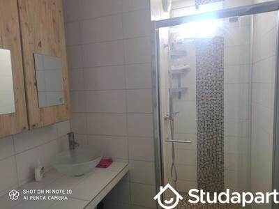 Chambre - 19 m² - 1 pièce