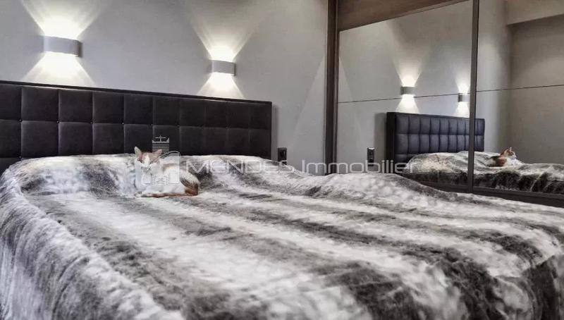 Appartement - 112 m² - 4 pièces