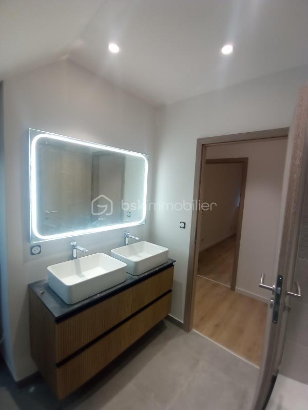 Duplex - 106 m² - 4 pièces