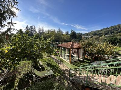 Villa - 238 m² - 5 pièces