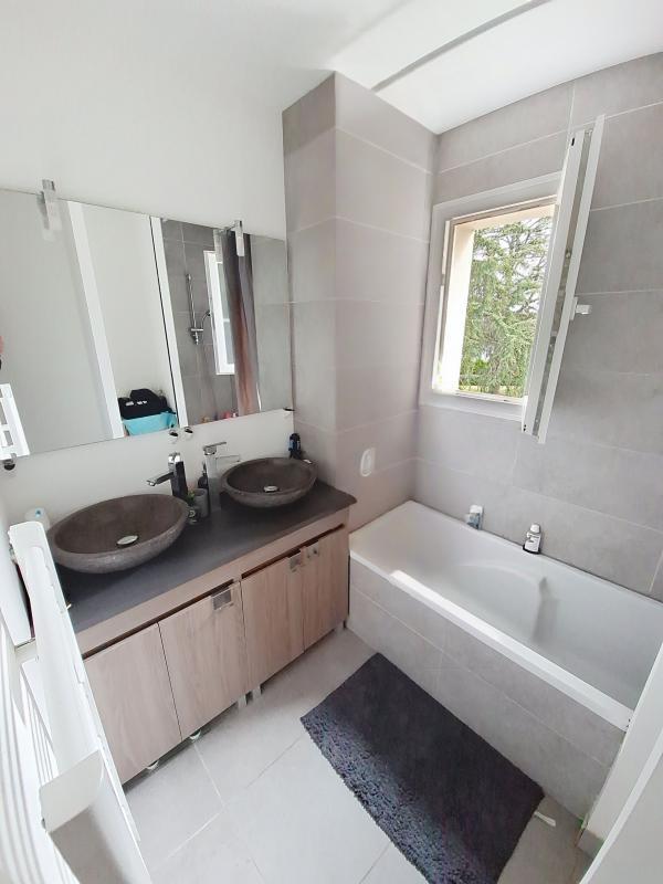 Maison - 106 m² - 4 pièces