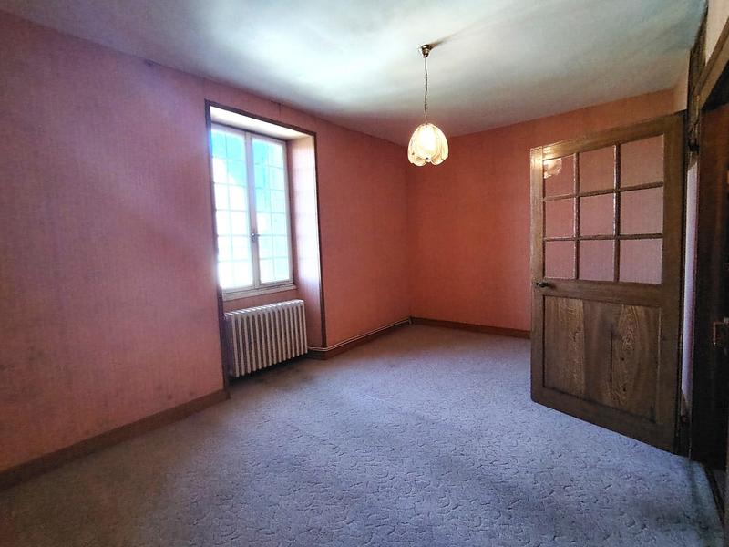 Maison ancienne - 219 m² - 8 pièces