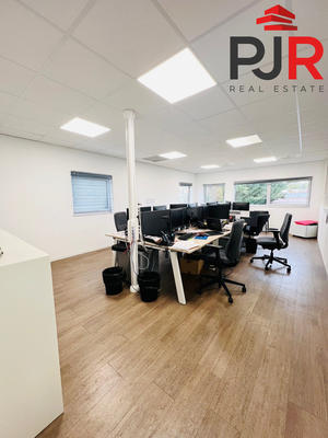 Bureau - 197 m²