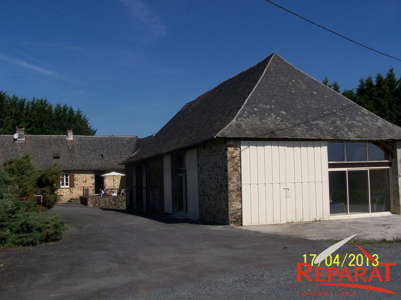 Maison - 143 m² - 5 pièces