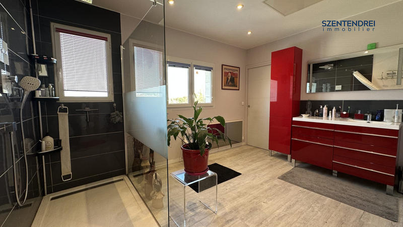 Maison - 154 m² - 5 pièces