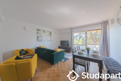 Appartement - 82 m² - 5 pièces