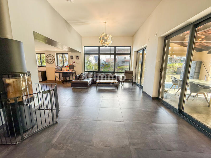 Maison - 283 m² - 7 pièces