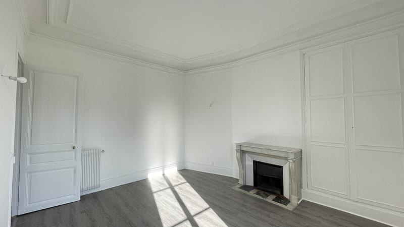 Appartement - 160 m² - 5 pièces