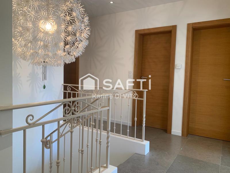 Villa - 149 m² - 6 pièces