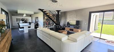 Villa - 165 m² - 7 pièces