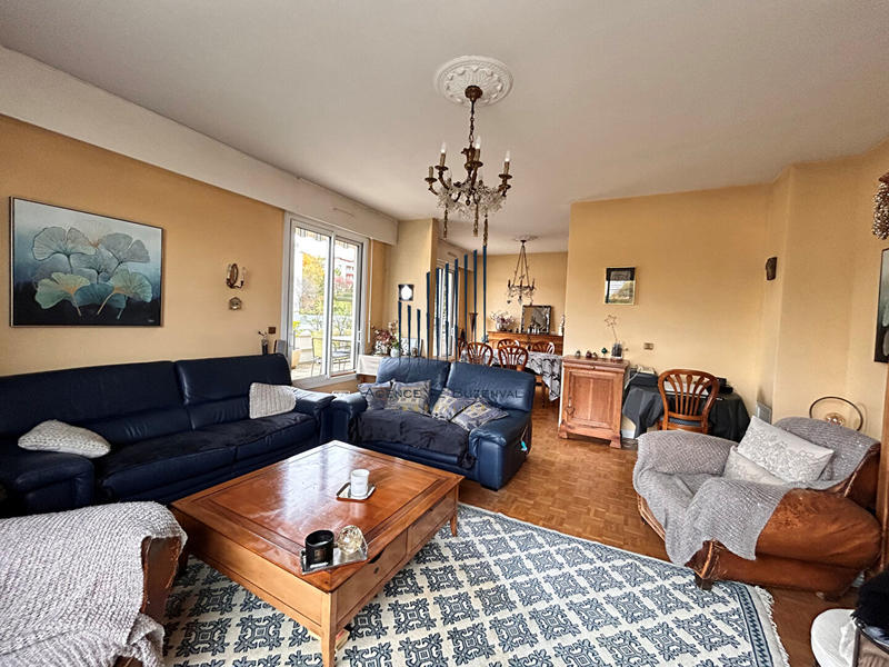 Appartement - 111 m² - 5 pièces