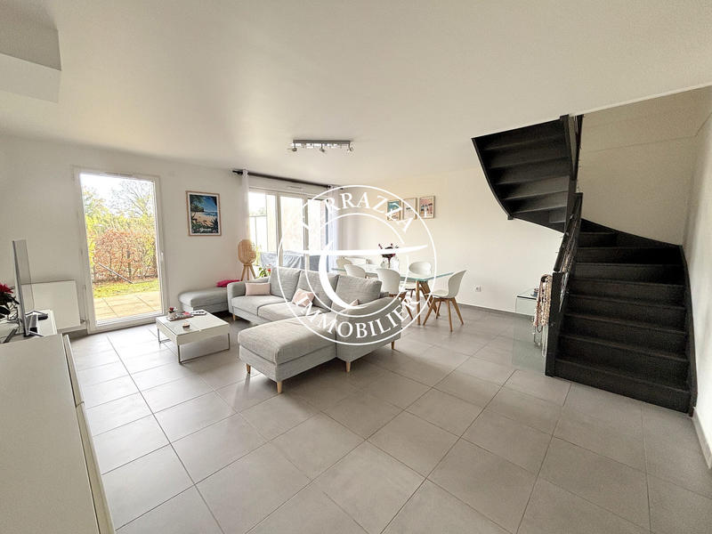 Duplex - 96 m² - 5 pièces