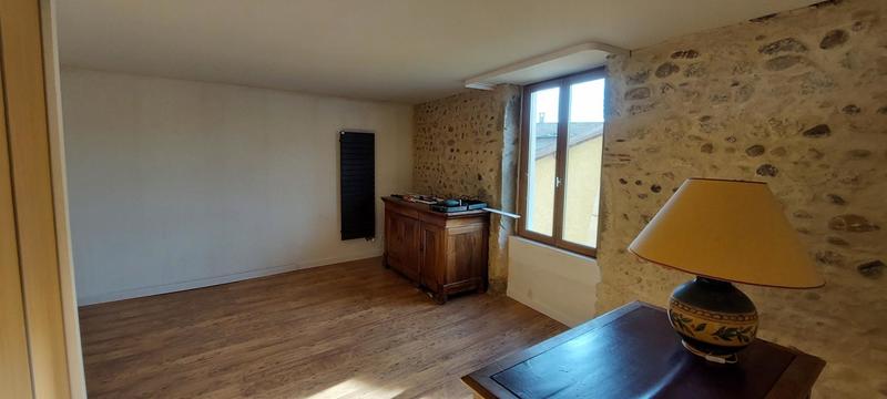 Maison - 220 m² - 6 pièces