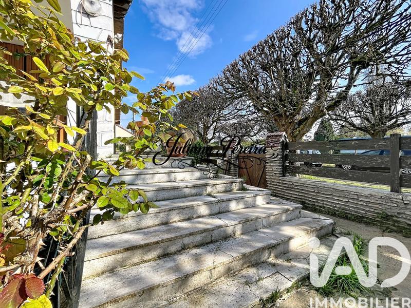 Maison - 134 m² - 5 pièces