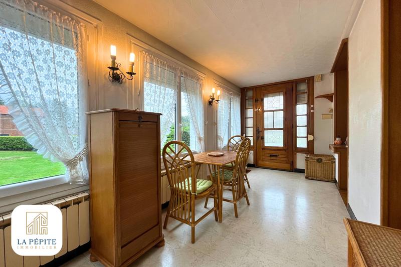 Maison - 147 m² - 9 pièces