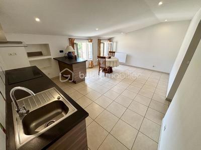 Appartement - 52 m² - 3 pièces