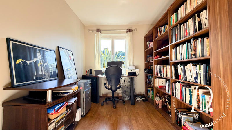 Maison - 122 m² - 4 pièces