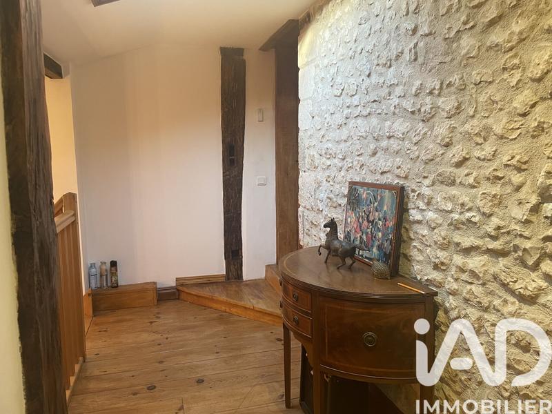 Maison - 205 m² - 7 pièces