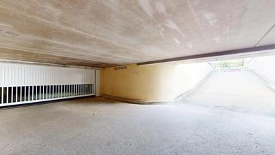 Parking / Garage - 22 m²