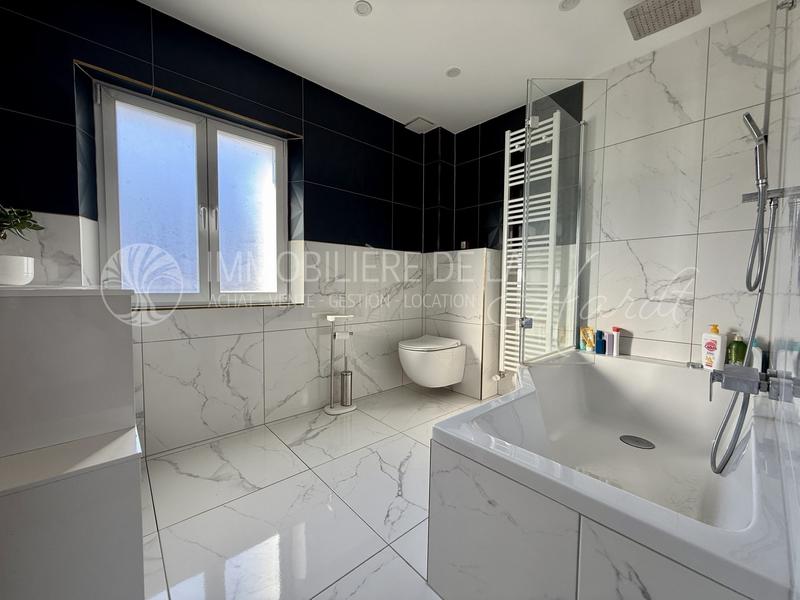 Maison - 116 m² - 6 pièces