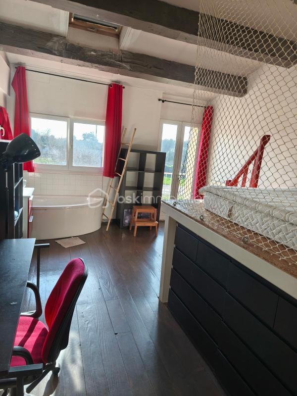 Maison - 186 m² - 7 pièces