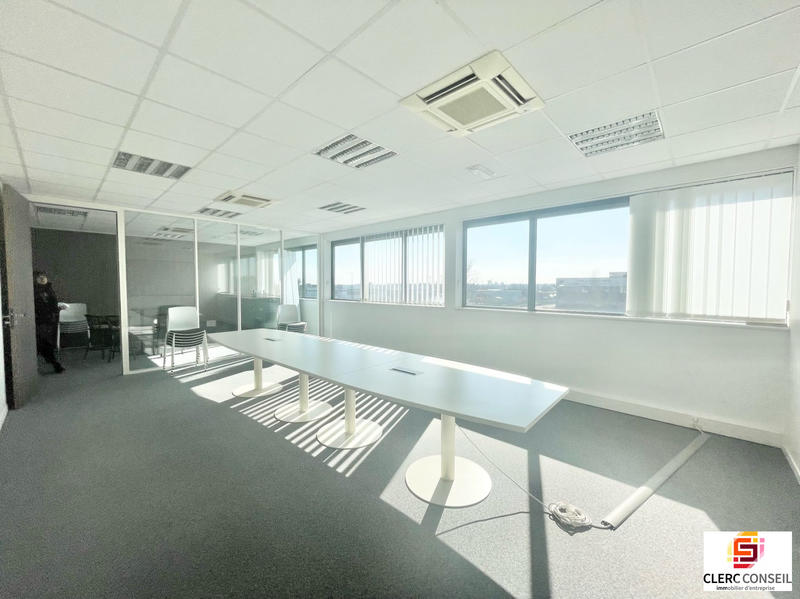 Bureau - 260 m²