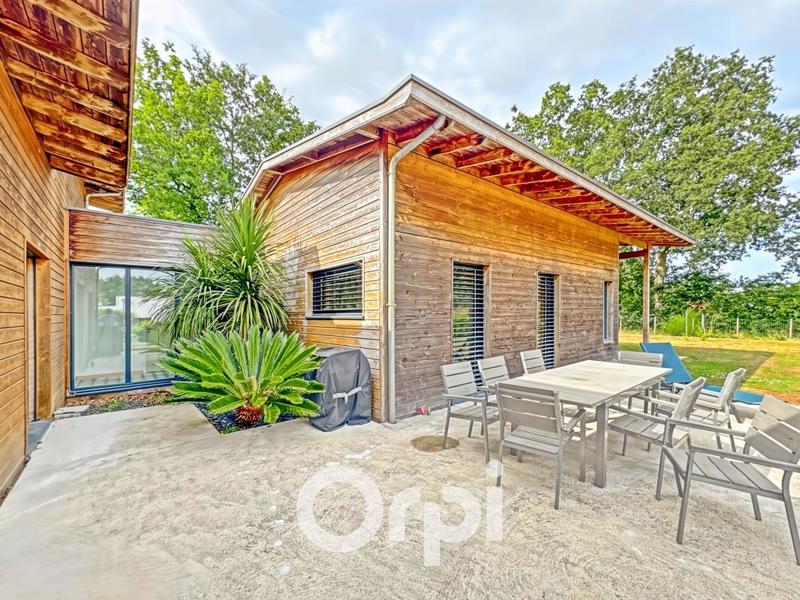 Maison - 154 m² - 5 pièces