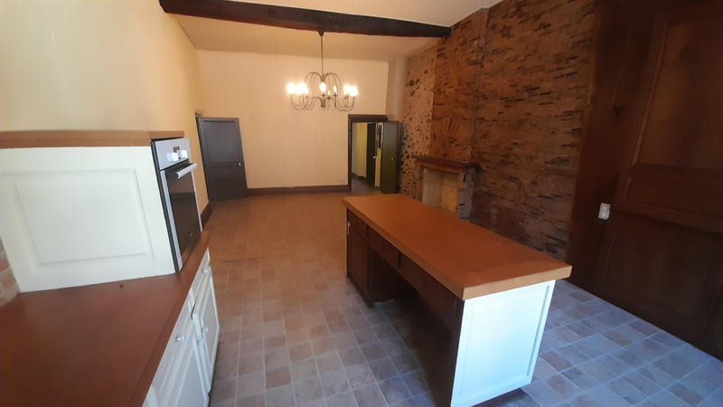 Maison - 315 m² - 12 pièces