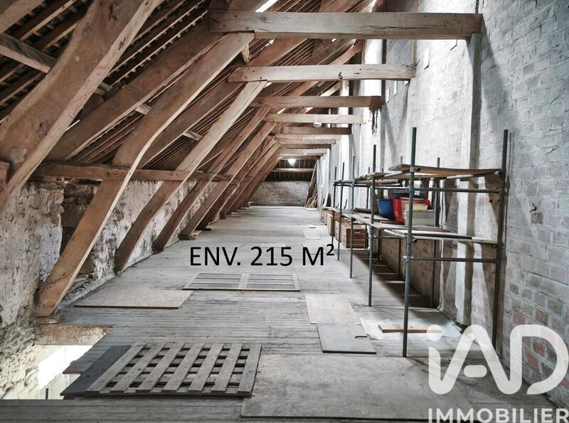 Maison de ville - 219 m² - 7 pièces