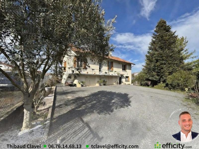 Maison - 151 m² - 6 pièces