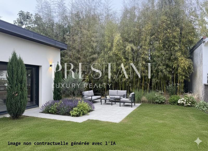 Maison - 140 m² - 5 pièces