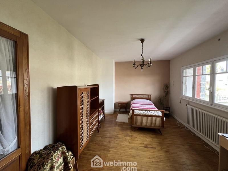 Maison - 157 m² - 7 pièces