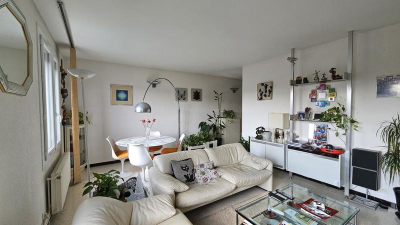 Villa - 137 m² - 6 pièces