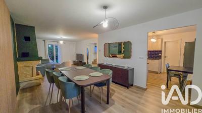 Maison - 105 m² - 5 pièces