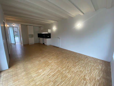 Maison - 83 m² - 4 pièces
