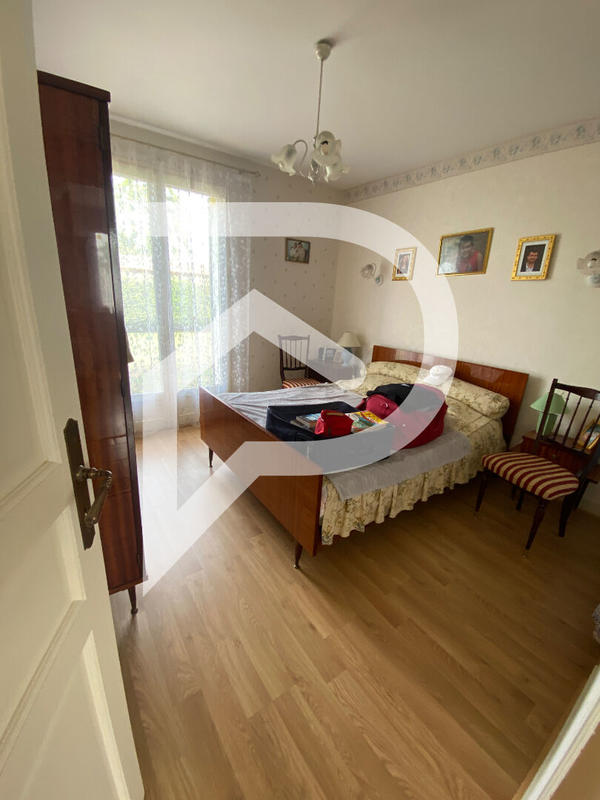 Maison - 138 m² - 8 pièces