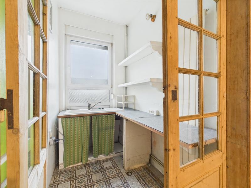 Maison - 180 m² - 8 pièces